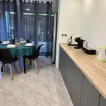 Villa Mira